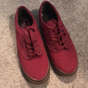 Women’s Maroon Vans